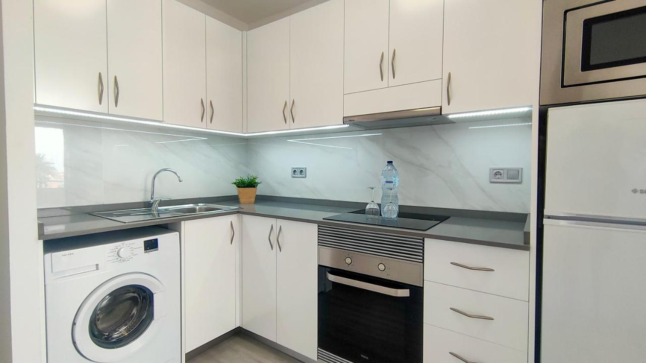 Canarian Holiday Home - Yumbo Luxury Apartment Maspalomas  Exterior foto